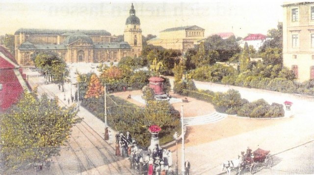 Friedensplatz im Jahr 1910