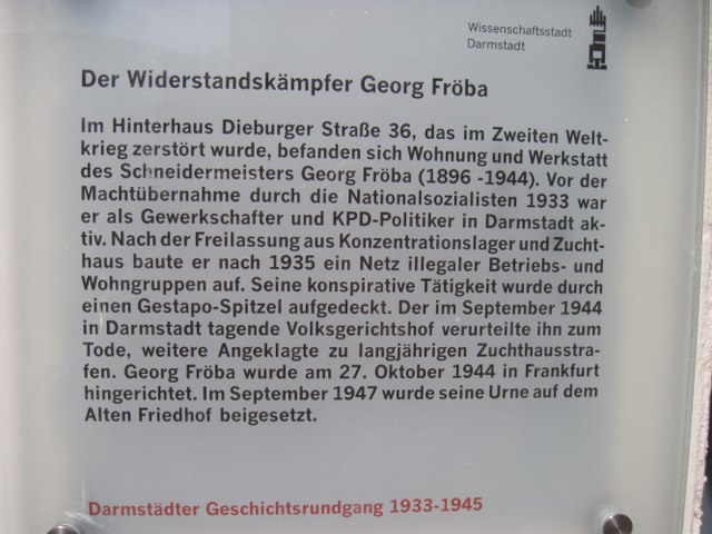 Tafel des Darmstädter Geschichtsrundganges in der Dieburger Straße (2013)